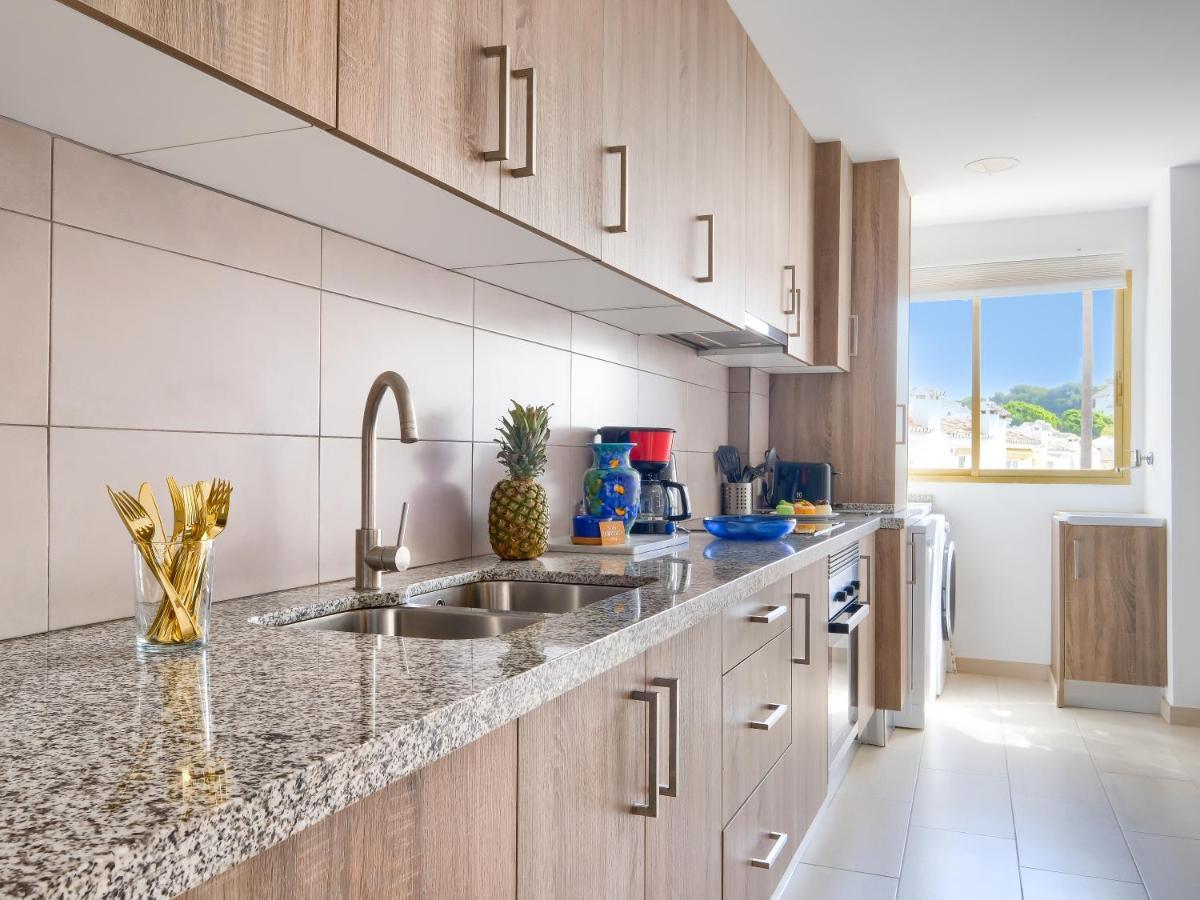Calabella 1 Pirate View, Frontline La Cala De Mijas, Wi-fi Apartment *